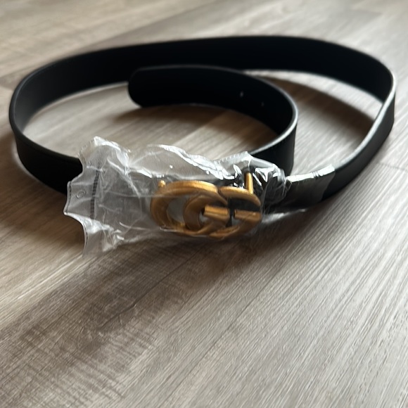 Stylish Black Belt - Picture 2 of 3